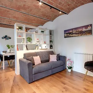 Apartment Bonnie - Clyde - Marvin By Mamo Florence