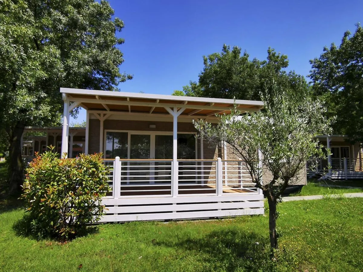 **** Vakantiepark The Garda Village Sirmione Italië